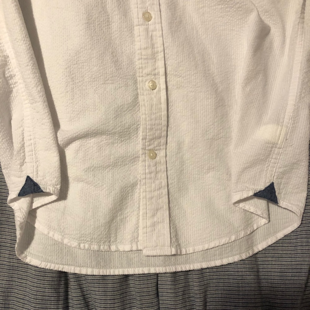 Gap button down🔥 🔥 - Picture 3 of 4
